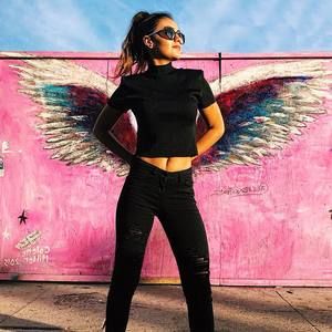 Meet your Posher, Paula